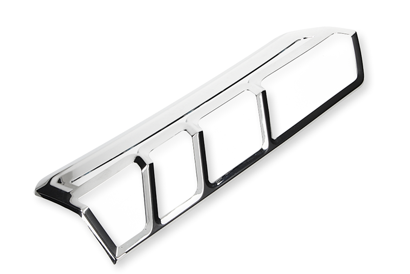 Luz traseira cromada Ford Transit